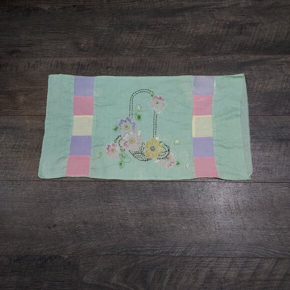 Pillow Case Cover 1950s Hand Embroidered Floral Baby Nursery 22" - Picture 13 of 13